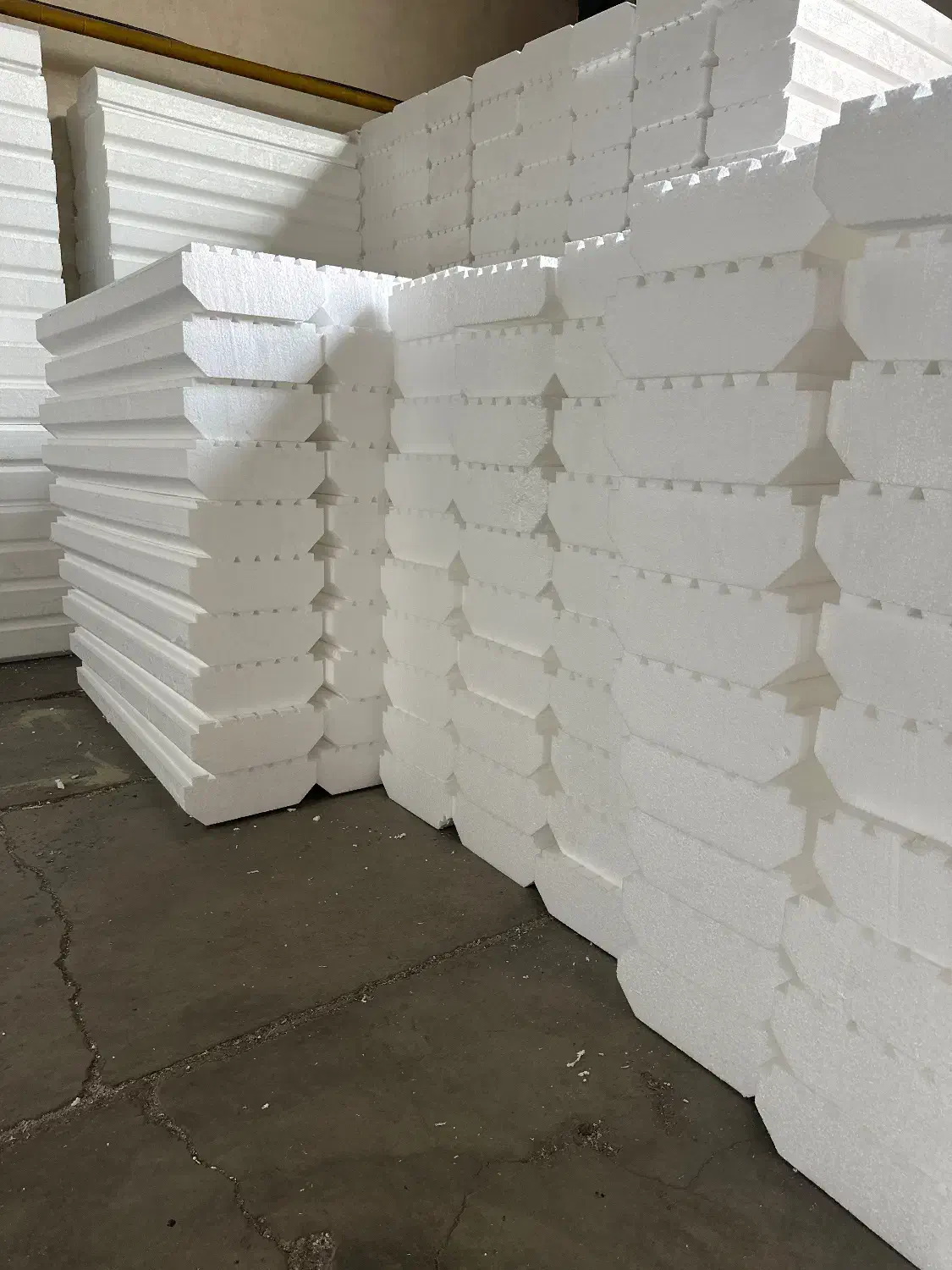 استخدام کارگر ساده در یونولیت ابریشم تبریز|استخدام صنعتی، فنی، مهندسی|خسروشاه, |دیوار