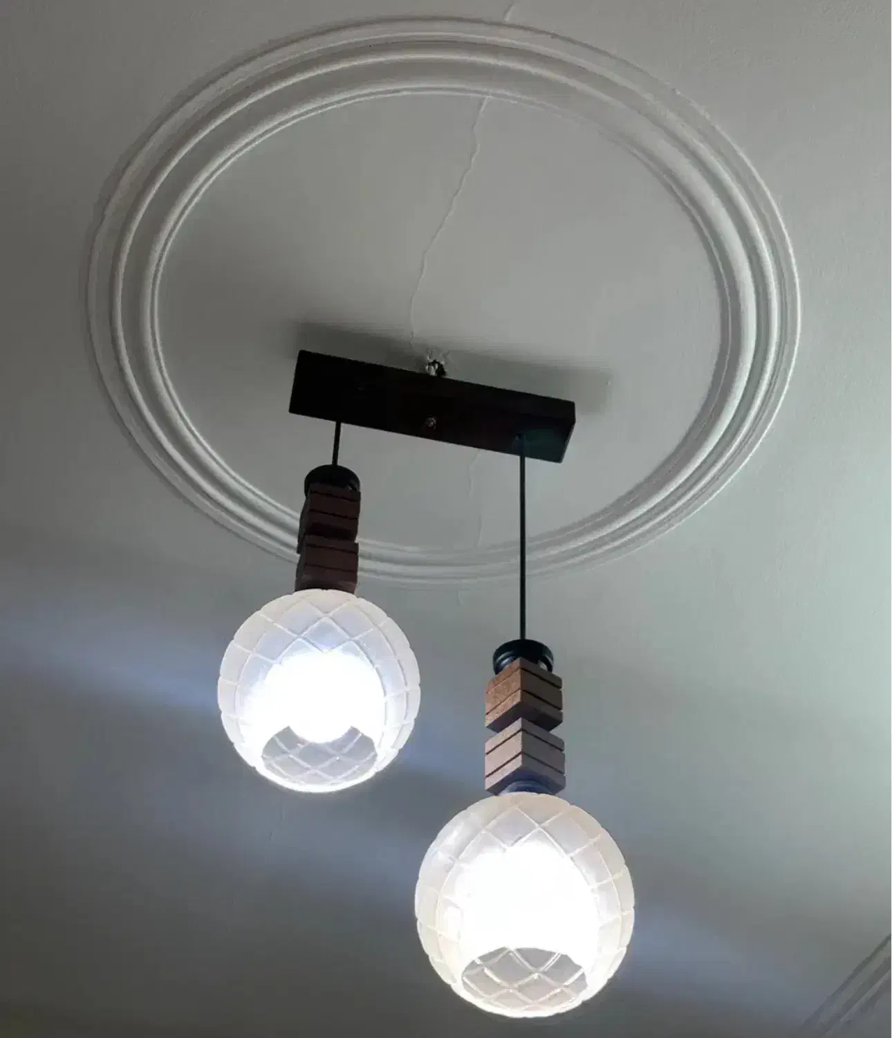 لوستر دوشاخه|لوستر و چراغ آویز|اصفهان, کشاورزی|دیوار