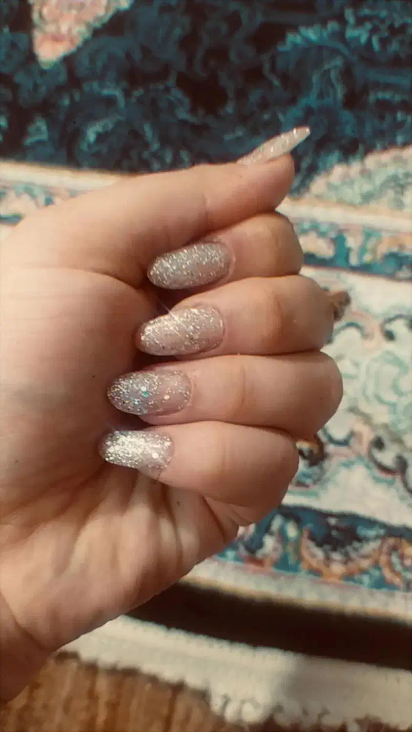 کاشت ناخن|خدمات آرایشگری و زیبایی|اسلامشهر, شهرک مهدیه|دیوار