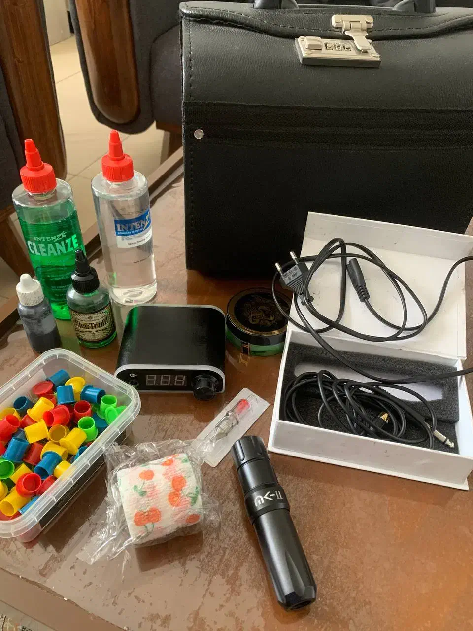 دستگاه تتو حرفه ای|آرایشی، بهداشتی، درمانی|رشت, دیلمان|دیوار