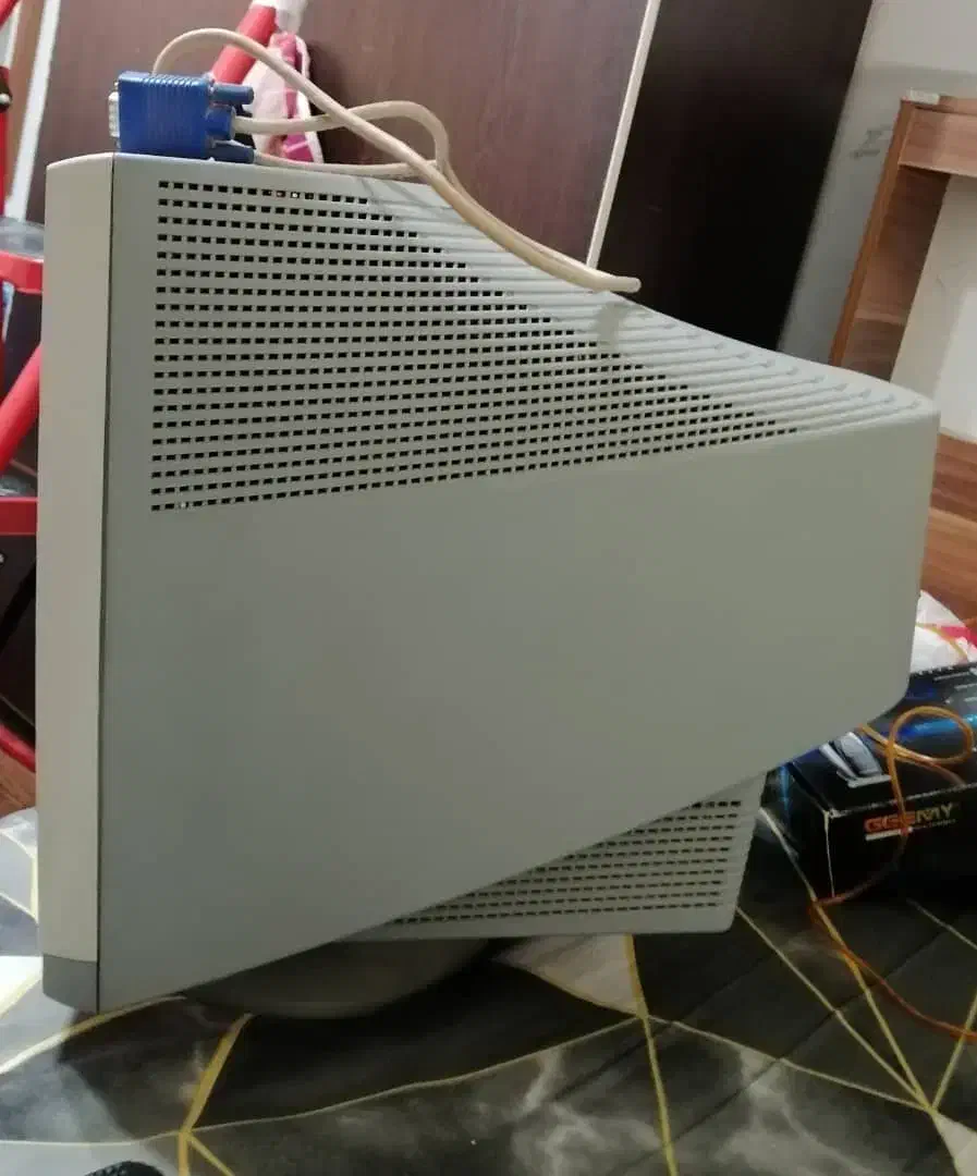 مانیتور|قطعات و لوازم جانبی رایانه|فردیس, شهرک ناز|دیوار