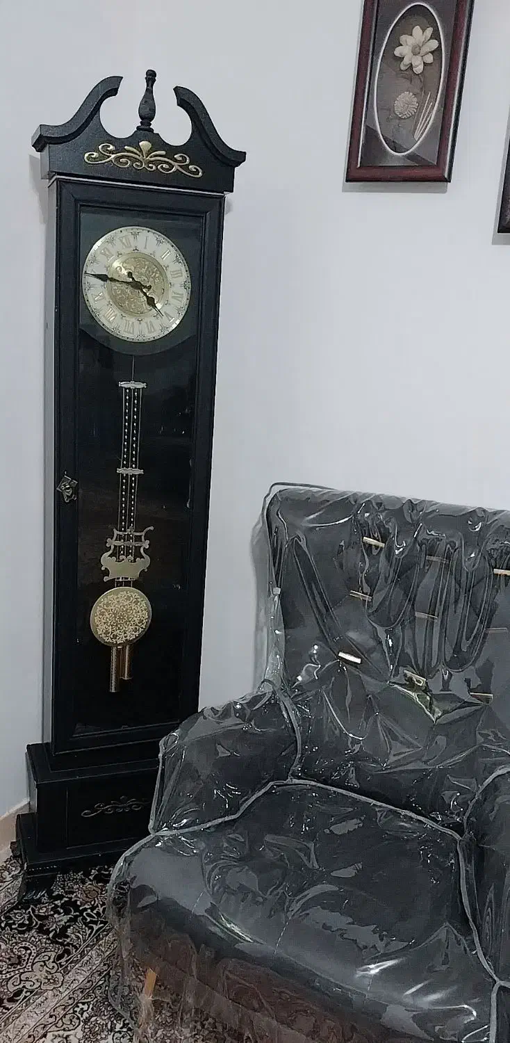 ساعت ایستاده مشکی طلایی|ساعت دیواری و تزئینی|اهواز, پدافند|دیوار