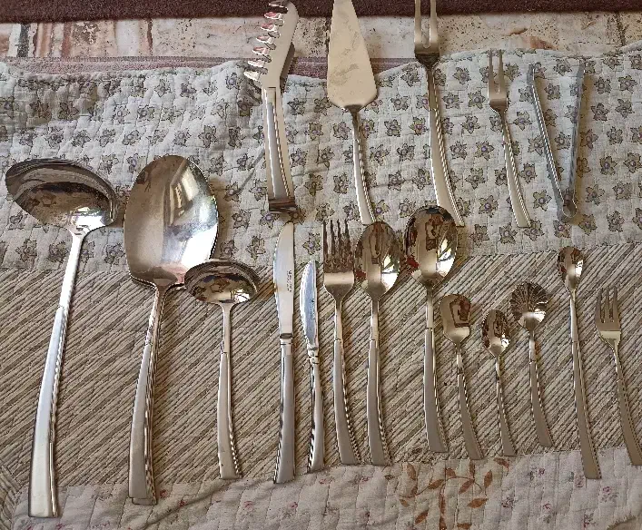 ست قاشق و چنگال آلمانی ۱۲۶ پارچه باکیفیت|ظروف سرو و پذیرایی|اصفهان, شهرک کاوه|دیوار