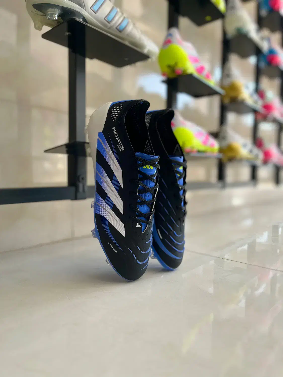 کفش استوک دار فوتبال بلینگهام فروشگاه آرش اسپورت|کیف، کفش، کمربند|اهواز, فاز ۲ پادادشهر|دیوار