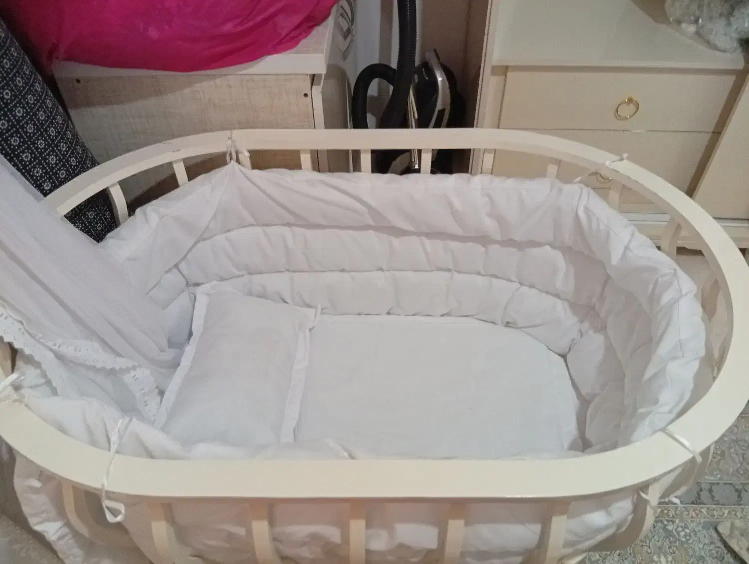 گهواره کودک|تخت و صندلی بچه|ارومیه, |دیوار