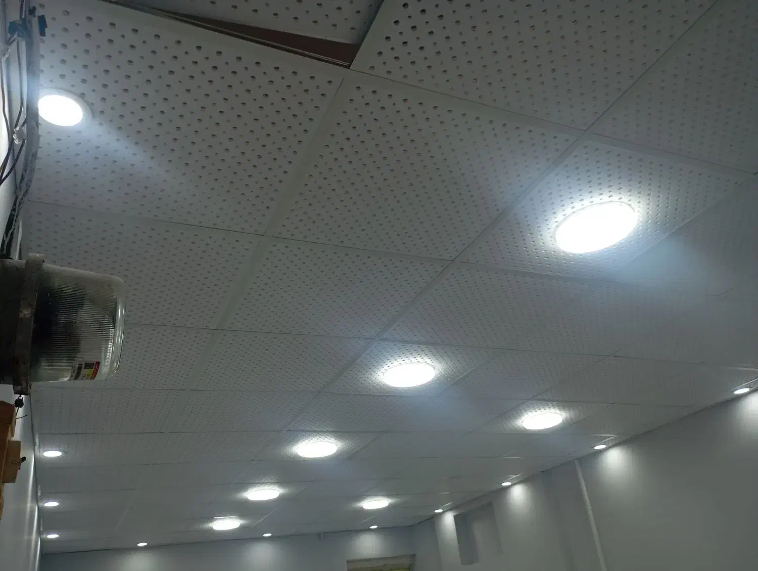 برق ساختمان و نور پردازی مغازه ها|خدمات پیشه و مهارت|گرگان, |دیوار