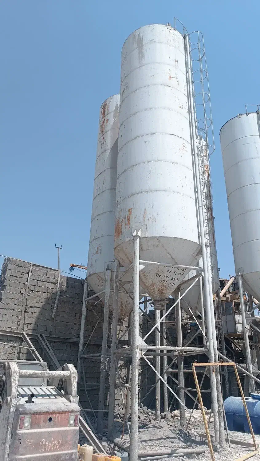 سیلو سیمان /سیلوی سیمان/تانکر/کانکس/مخزن گاز|ماشینآلات صنعتی|تهران, اباذر|دیوار