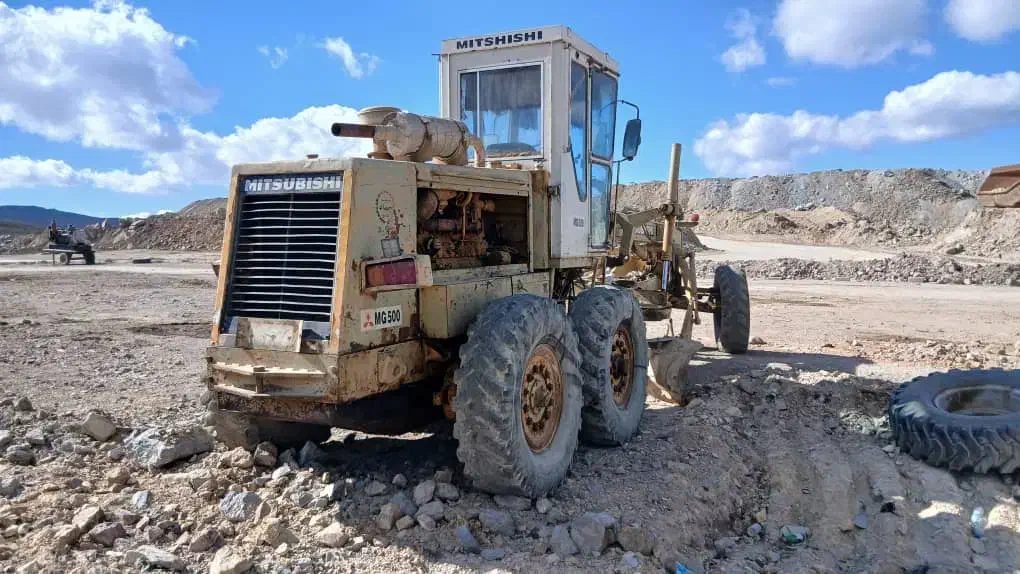 گریدر میتسوبیشی|خودرو سنگین|ورزقان, |دیوار