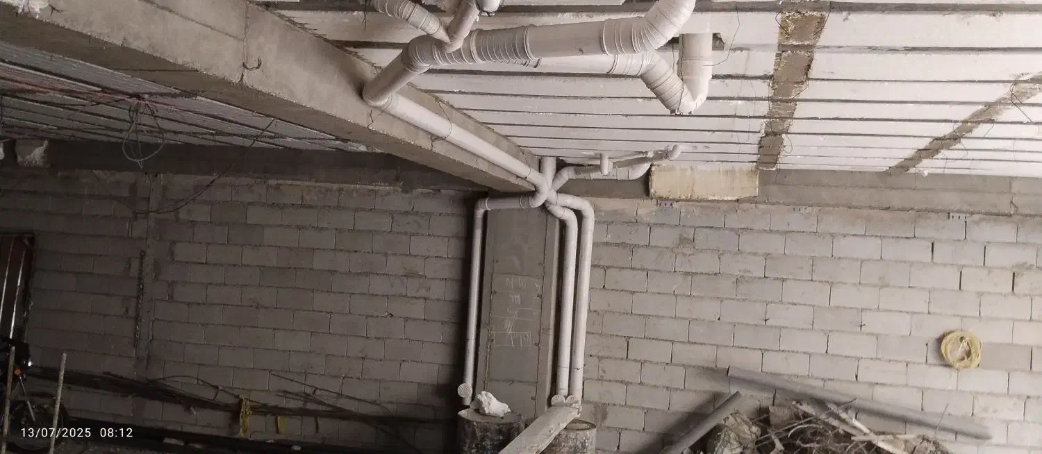 کارگر لوله کش|استخدام معماری، عمران و ساختمانی|تهران, آبشار|دیوار