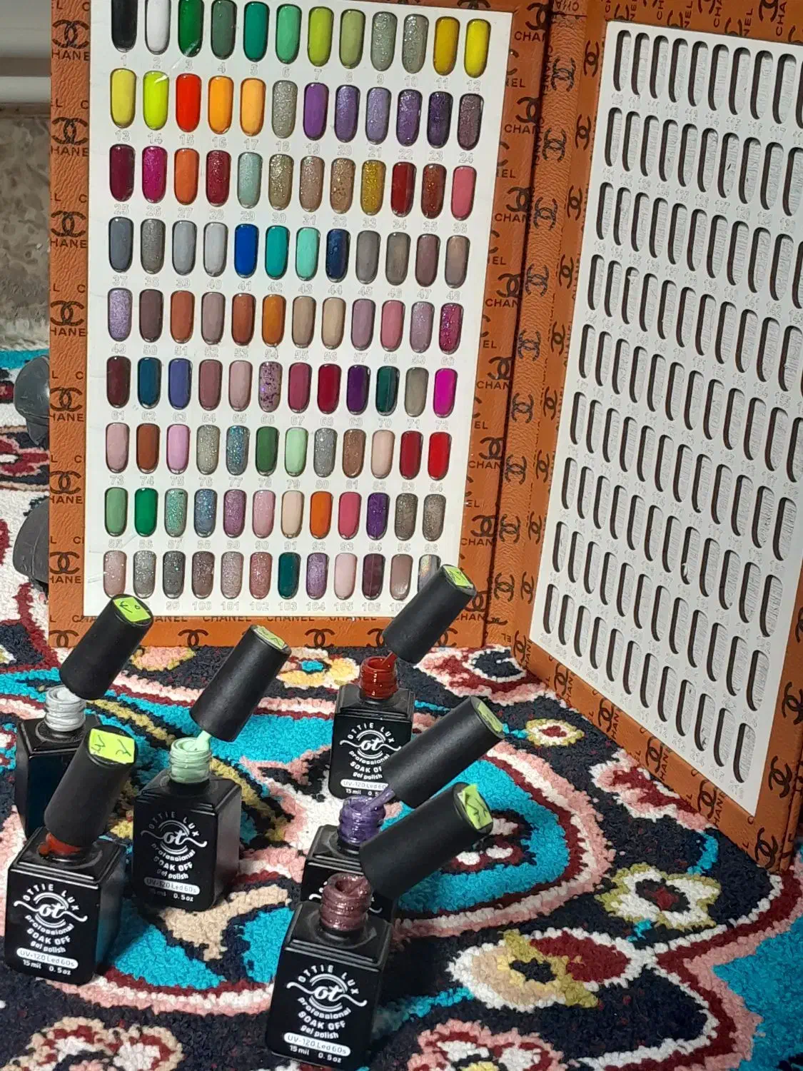 لاک ژل|خدمات آرایشگری و زیبایی|زاغه, |دیوار