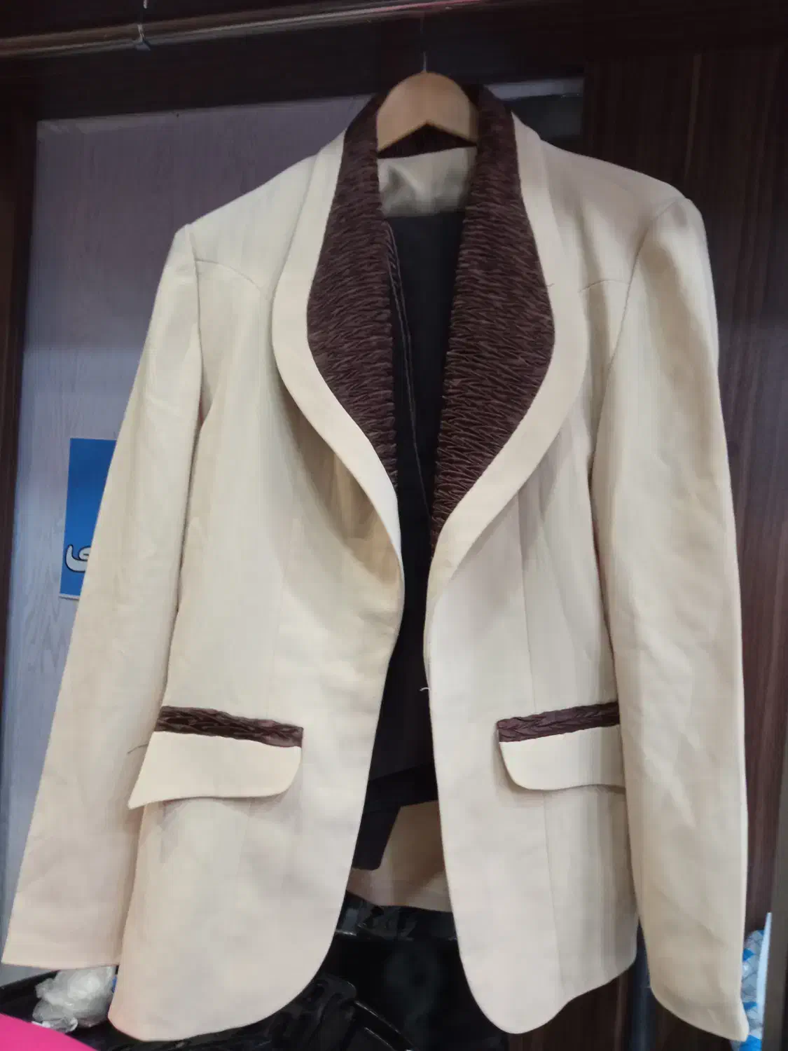 لباس فقط 50|لباس|رشت, سعدی (تختی)|دیوار