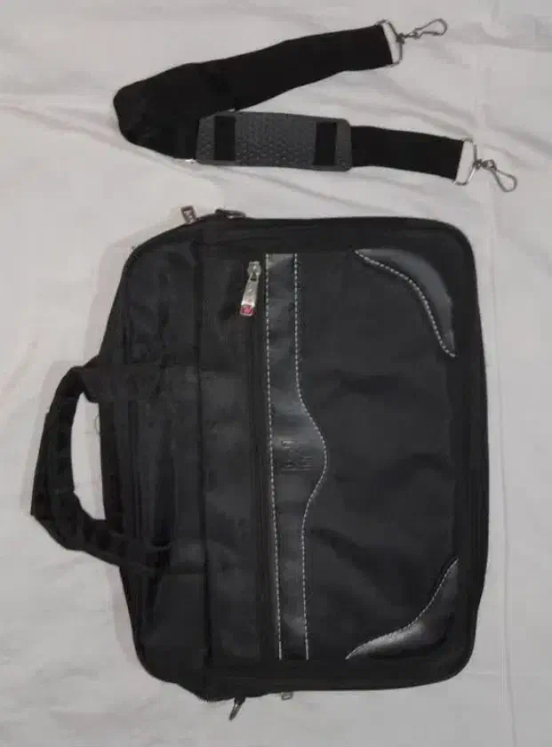 کیف|کیف، کفش، کمربند|خرم‌آباد, |دیوار