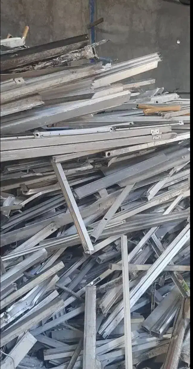 ضایعات آهن کارتن مس|عمدهفروشی|بندر دیر, |دیوار