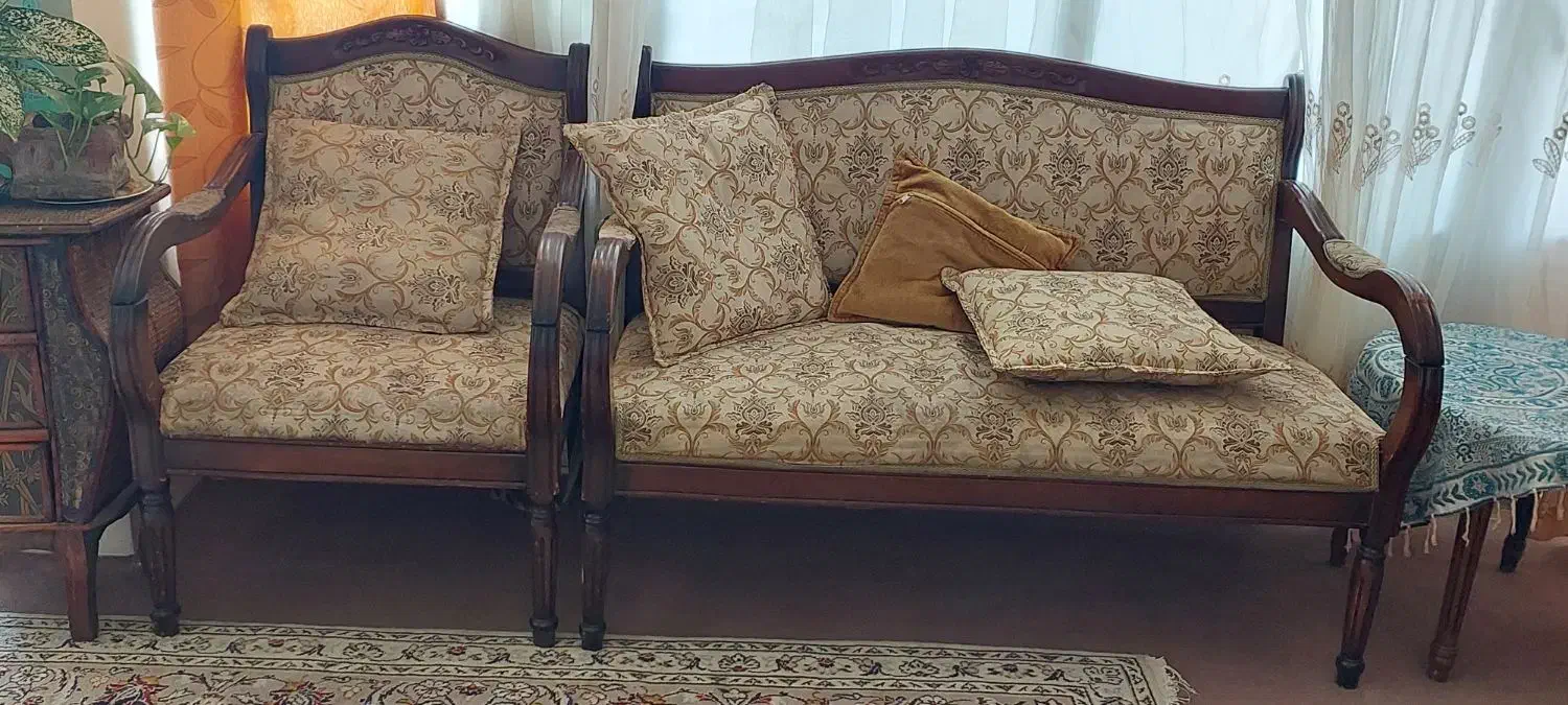 مبل ۷ نفره چوب محکم ویک تیکه|مبلمان خانگی و میز عسلی|تهران, حشمتیه|دیوار