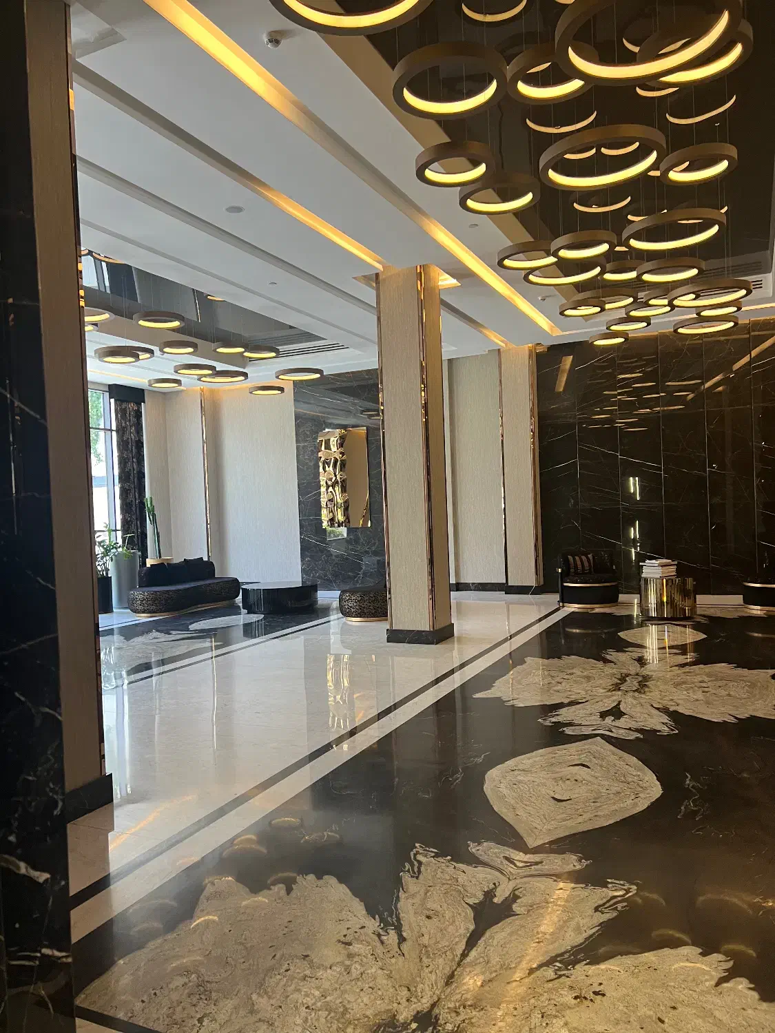 قیمت باور نکردنی زعفرانیه ۲۴۷ متر مجلل|اجارهٔ آپارتمان|تهران, زعفرانیه|دیوار