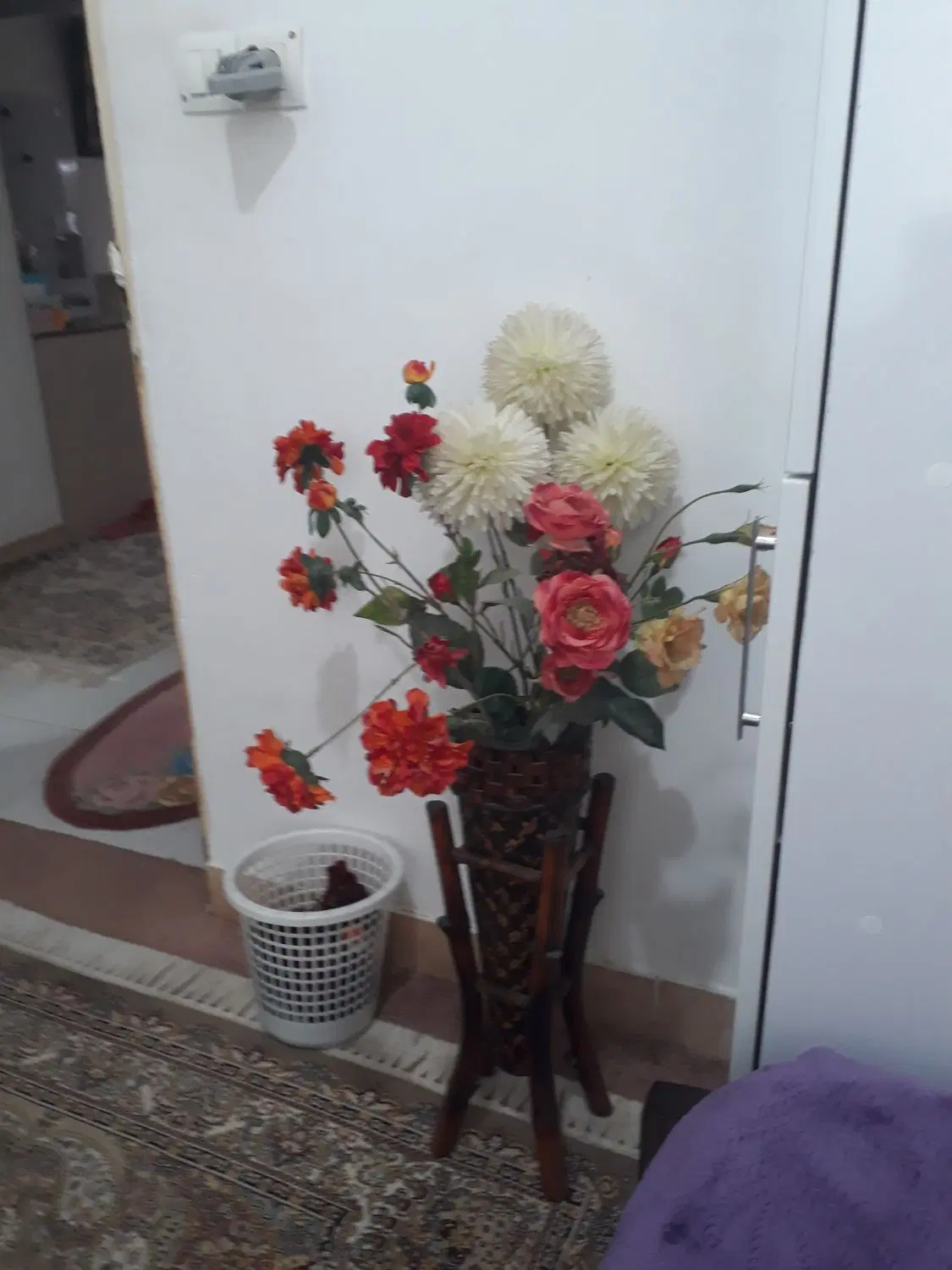 گل و گلدان|گل مصنوعی|رشت, رشتیان|دیوار