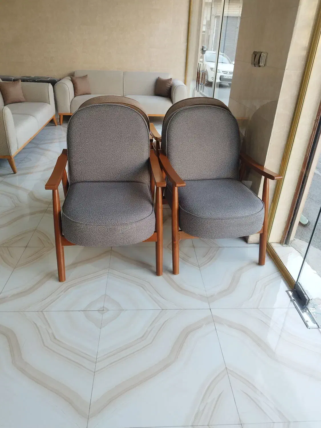 مبلمان گنجینه|مبلمان خانگی و میز عسلی|محمدشهر, محمدشهر|دیوار