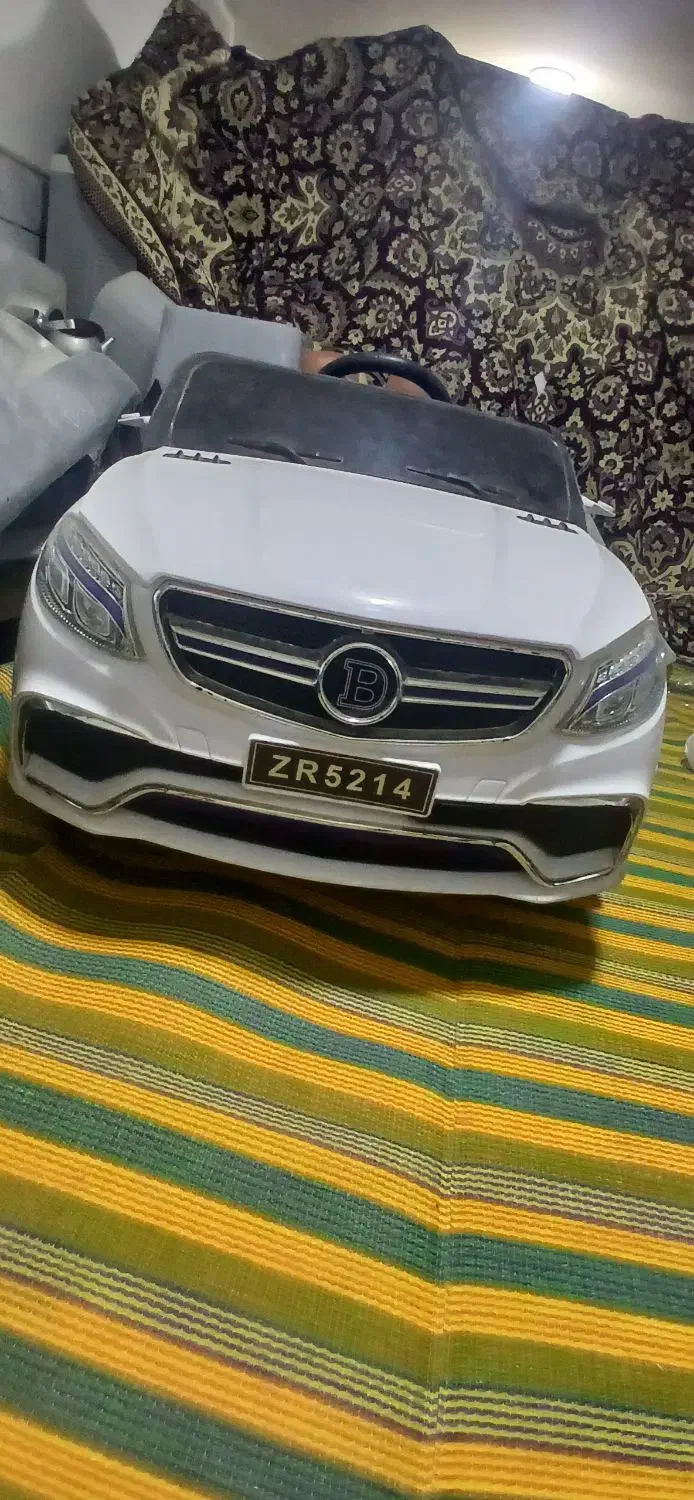 ماشین شارژی نیاز به تعمیر|اسباب‌بازی بچه|قم, هنرستان|دیوار