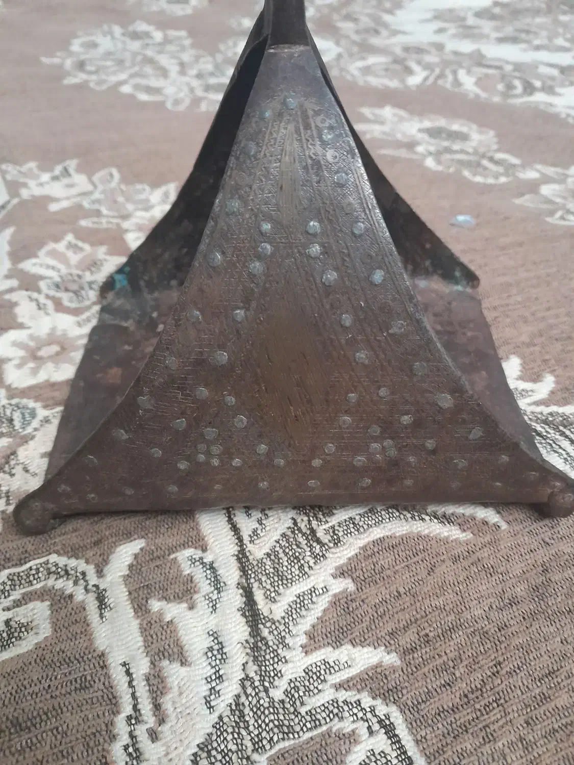 رکاب اسب طلاکوب عتیقه|کلکسیون اشیاء عتیقه|خمینی‌شهر, |دیوار