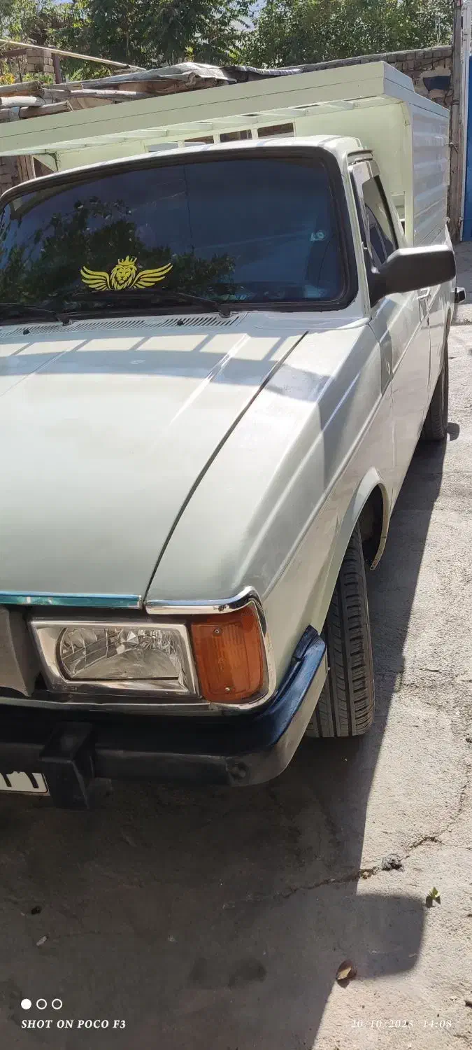 وانت 88 کم کارکرد|خودرو سواری و وانت|بروجرد, |دیوار