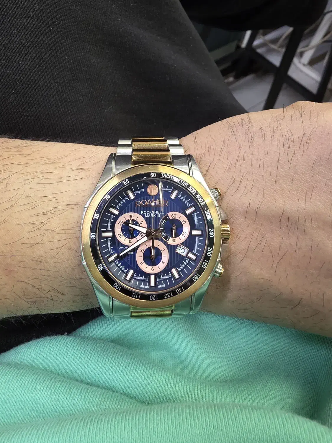 ساعت مچی بسیار زیبا|ساعت|قم, علی آباد سعدگان|دیوار