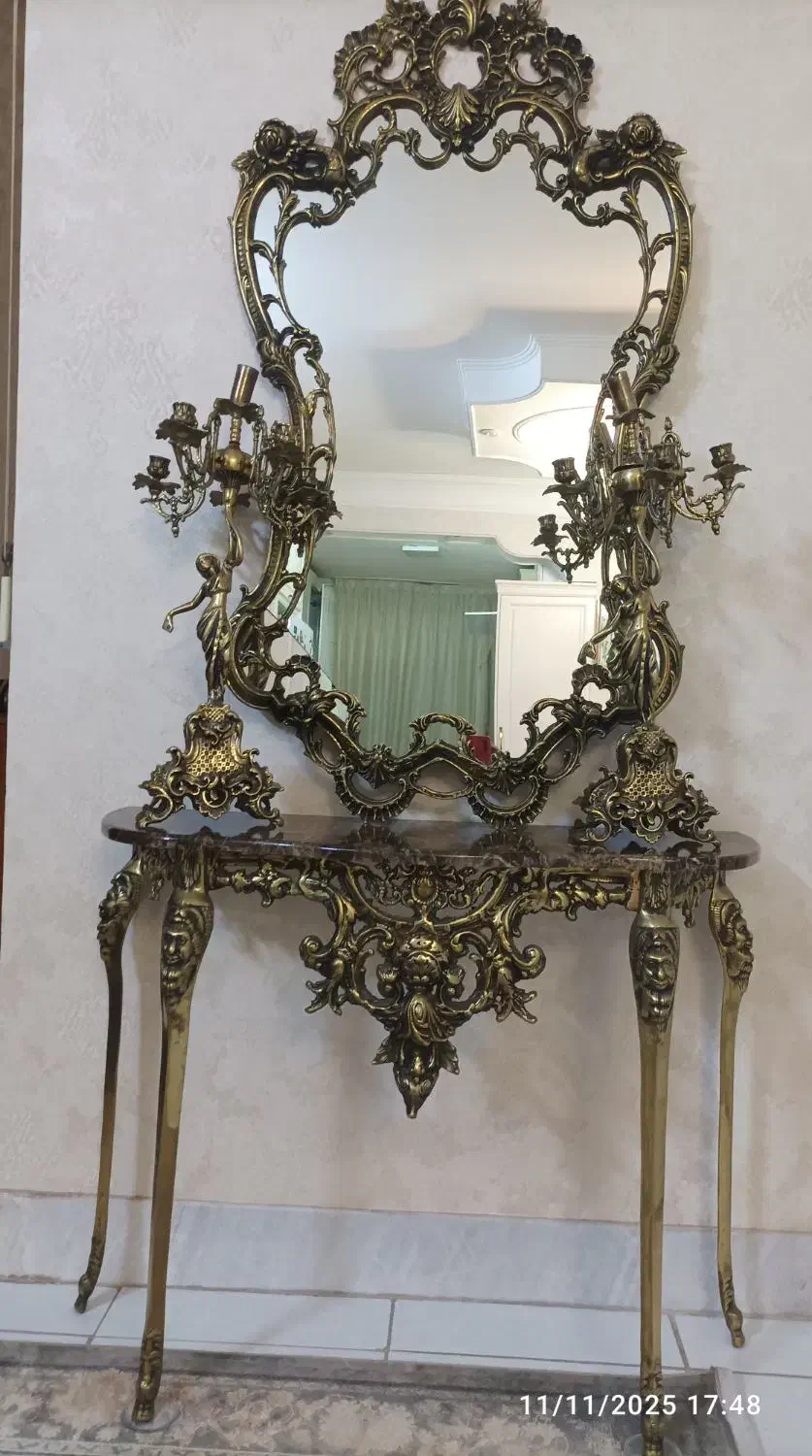 ایینه وشمعدان برنز|بوفه، ویترین، کنسول|قم, زنبیل آباد|دیوار