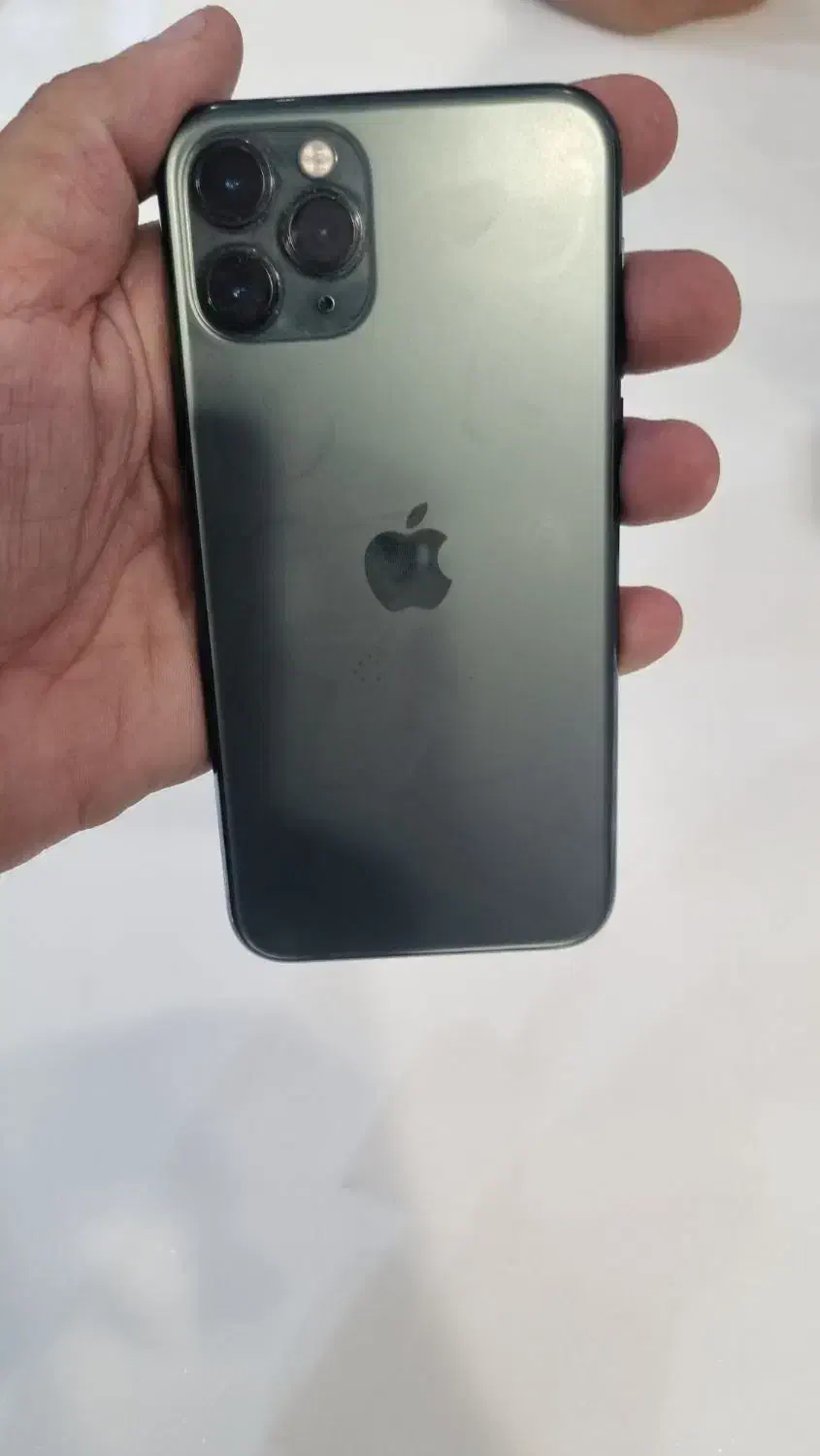 اپل iPhone 11 Pro با حافظهٔ ۲۵۶ گیگابایت.باطری ۹۱|موبایل|تهران, شیخ هادی|دیوار