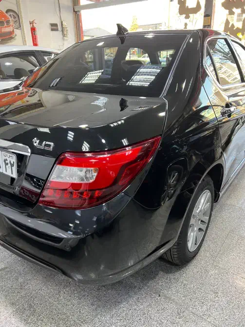 دنا پلاس ۶ دنده صفر سفید و مشکی|خودرو سواری و وانت|مشهد, دانشجو|دیوار