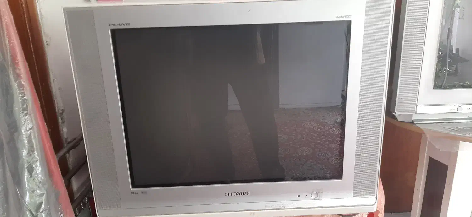 تلویریون سامسونگ و ال جی ۲۹ و ۲۱ اینچ کره اصلی|تلویزیون و پروژکتور|تنکابن, |دیوار