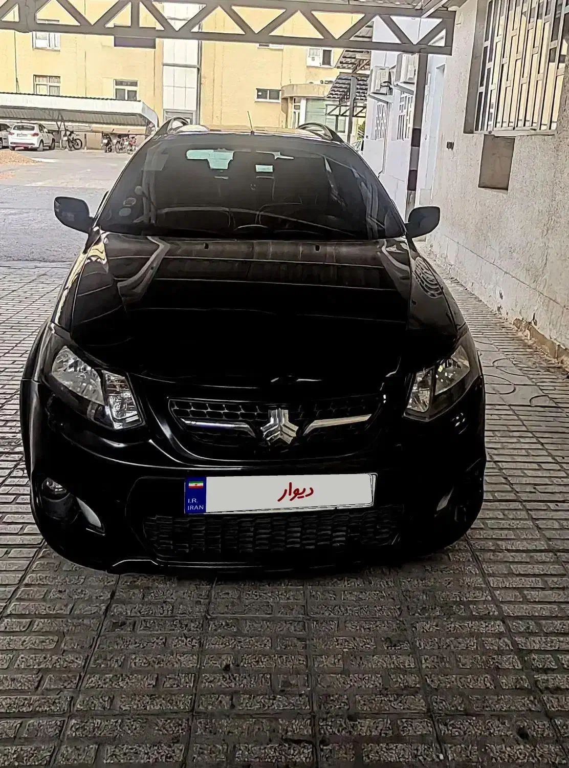 کوییک مشکی مدل 99|خودرو سواری و وانت|شیراز, رازی|دیوار