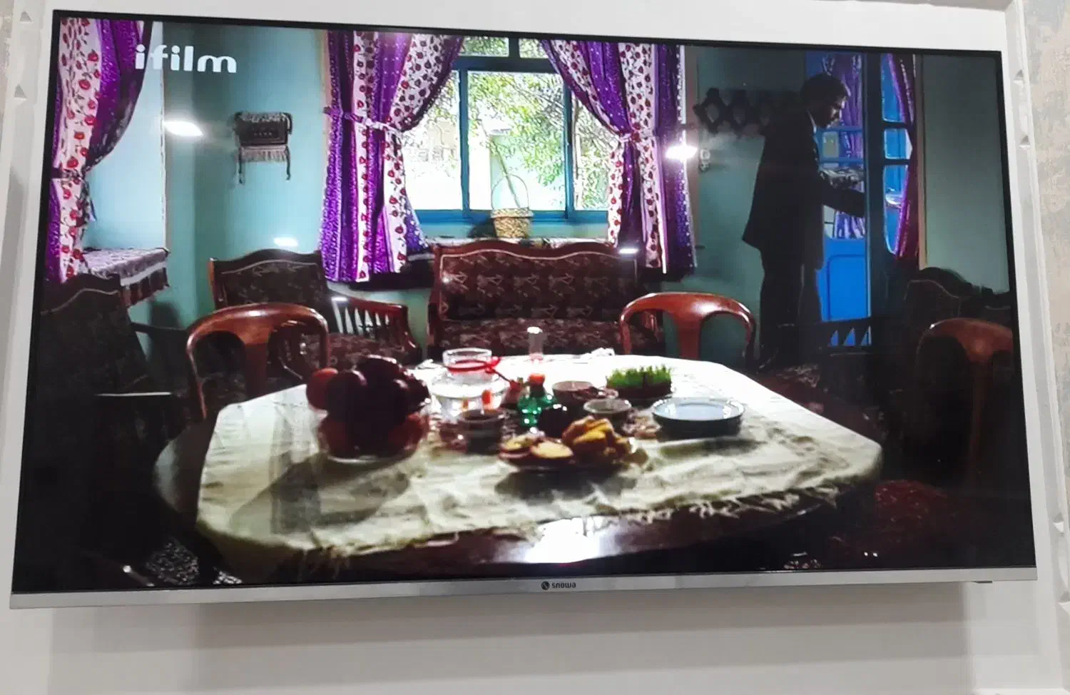 تلویزیون ۵۵ اسنوا|تلویزیون و پروژکتور|زرند, |دیوار