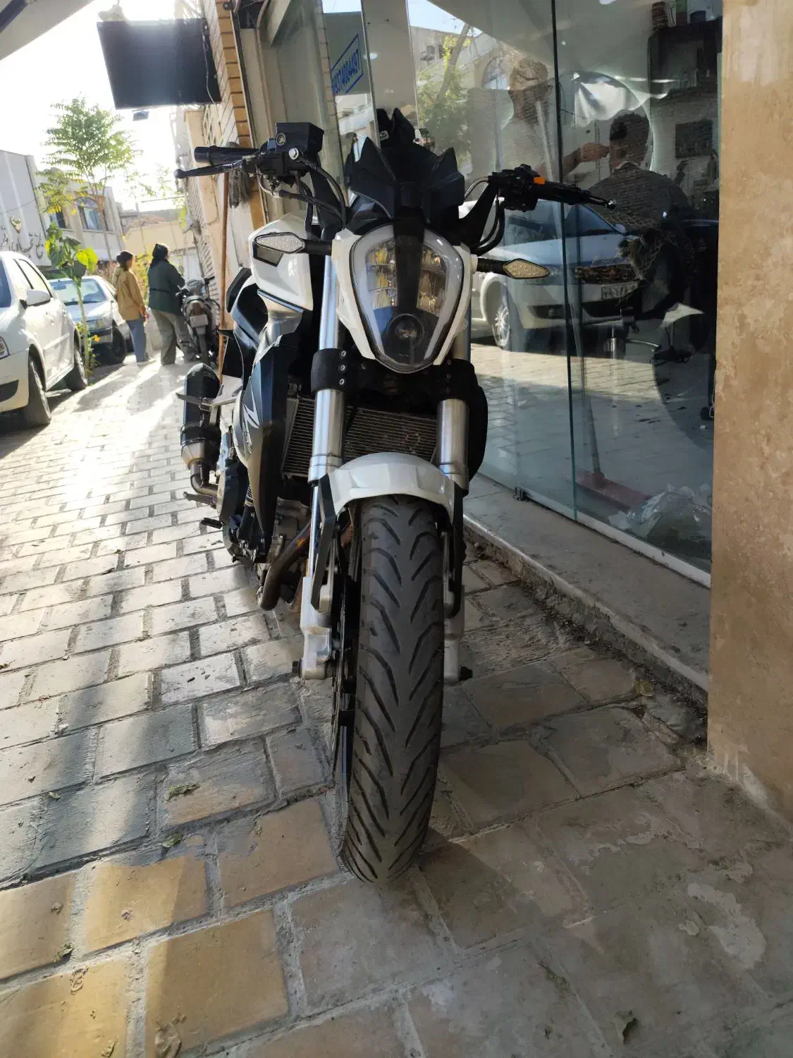 بلنتا ۲۵۰ دوسیلندر به شرط|موتورسیکلت|اصفهان, نقش جهان|دیوار