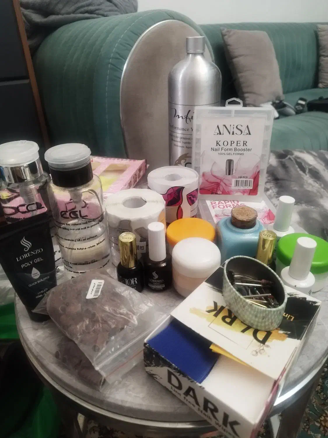 لوازم کاشت ناخن|آرایشگاه و سالنهای زیبایی|تهران, شهرک ولیعصر شمالی|دیوار