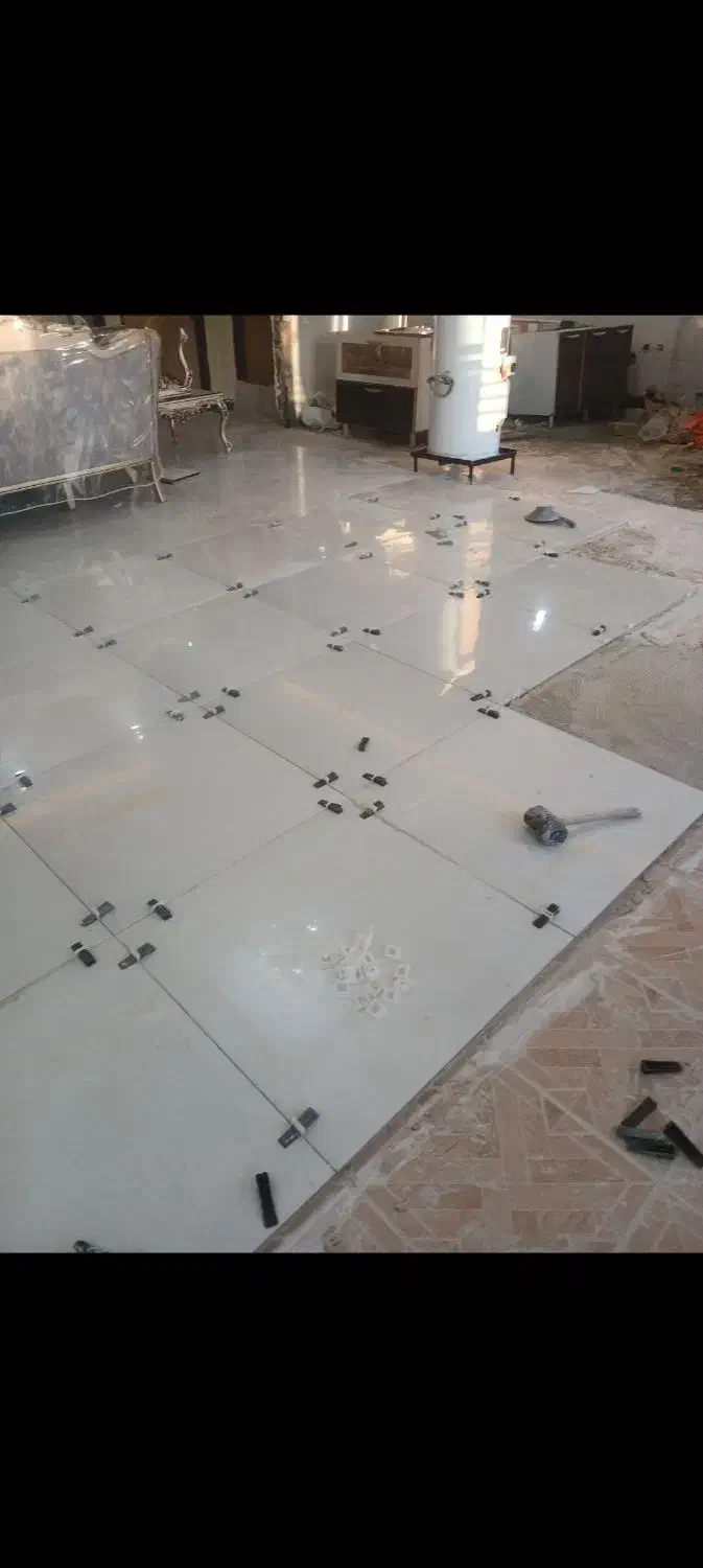 اجرای سرامیک و سنگ و اجر سنتی|خدمات پیشه و مهارت|شیراز, دکتر حسابی|دیوار