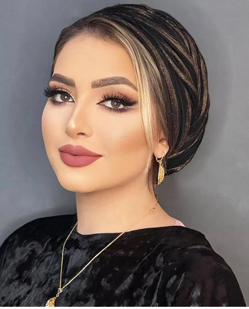 میکاپ مکاپ آرایش حرفه ای تخفیف ارزان اقتصادی|خدمات آرایشگری و زیبایی|سرپل ذهاب, |دیوار