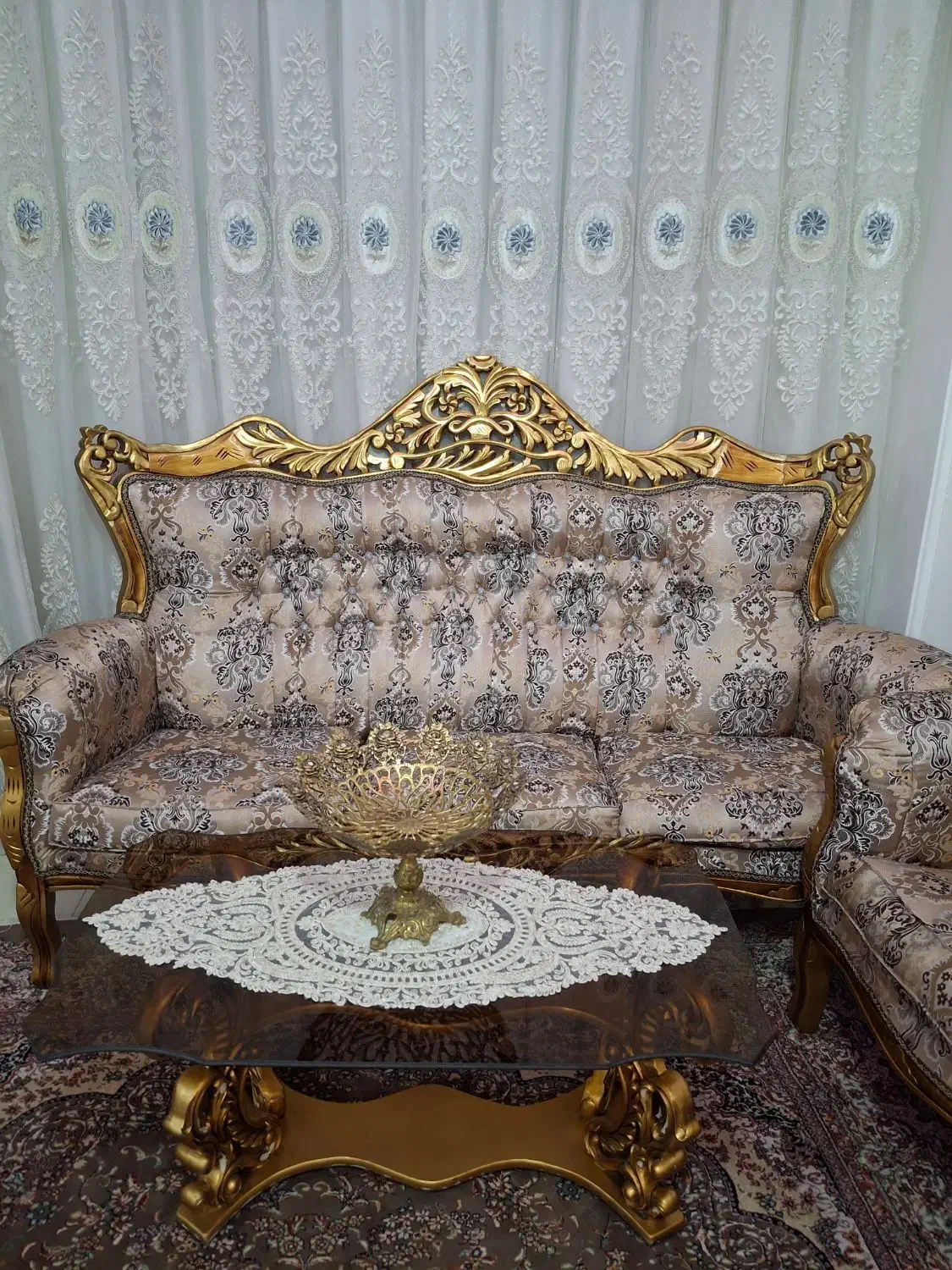 مبل ۹نفره سلطنتی ذرحدنو|مبلمان خانگی و میز عسلی|اسلامشهر, ترشنبه|دیوار