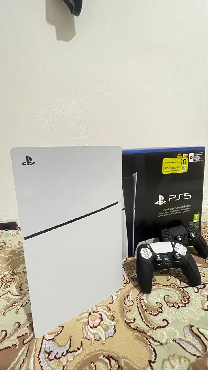 ps5 slimریجن اروپا اخرین نسخه با دو دسته نو نقدی|کنسول، بازی ویدئویی و آنلاین|چالوس, |دیوار