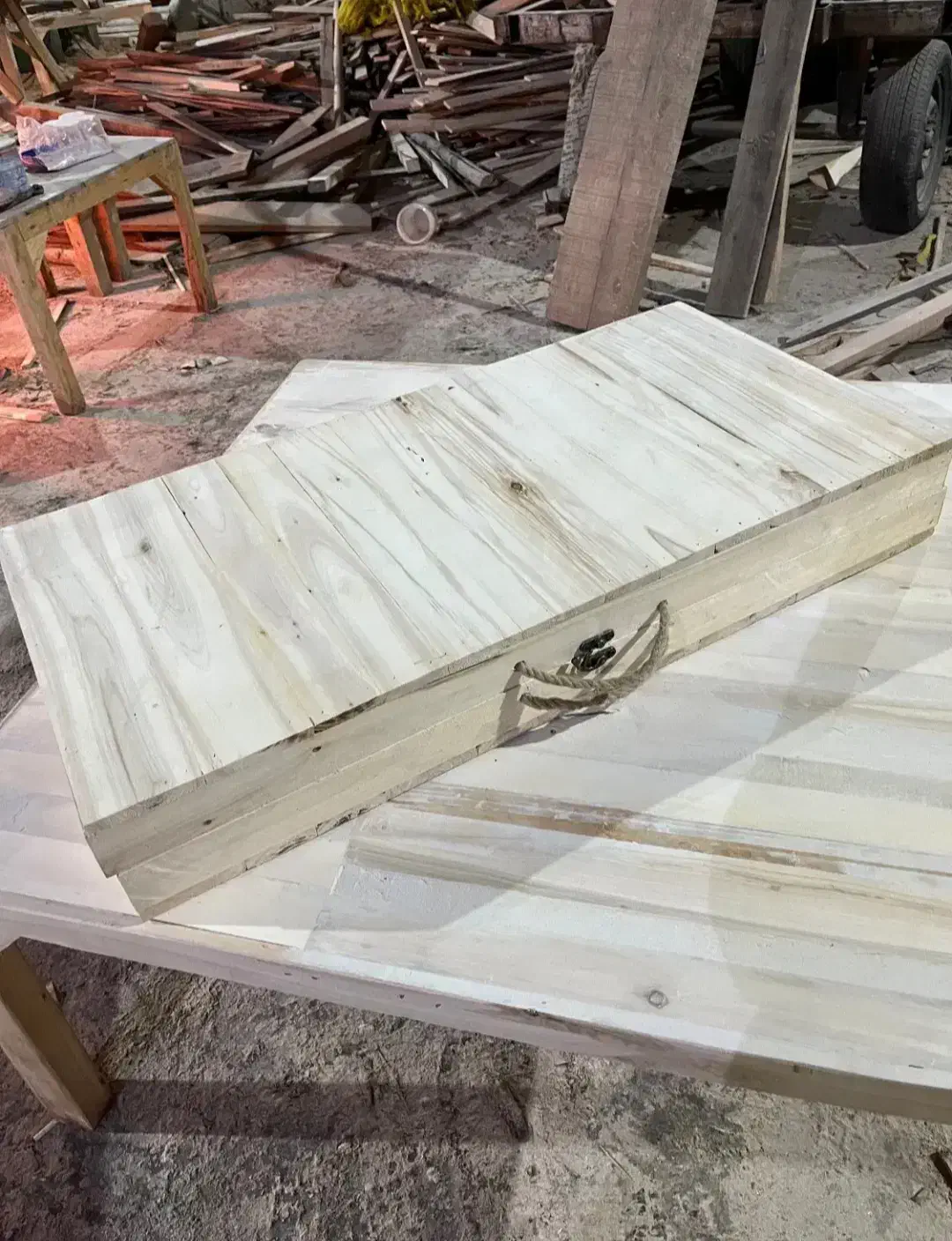 کرسی چوبی چوب تبریزی سفارشی با بالاترین کیفیت|بخاری، هیتر، شومینه|تهران, شهرک ولیعصر جنوبی|دیوار