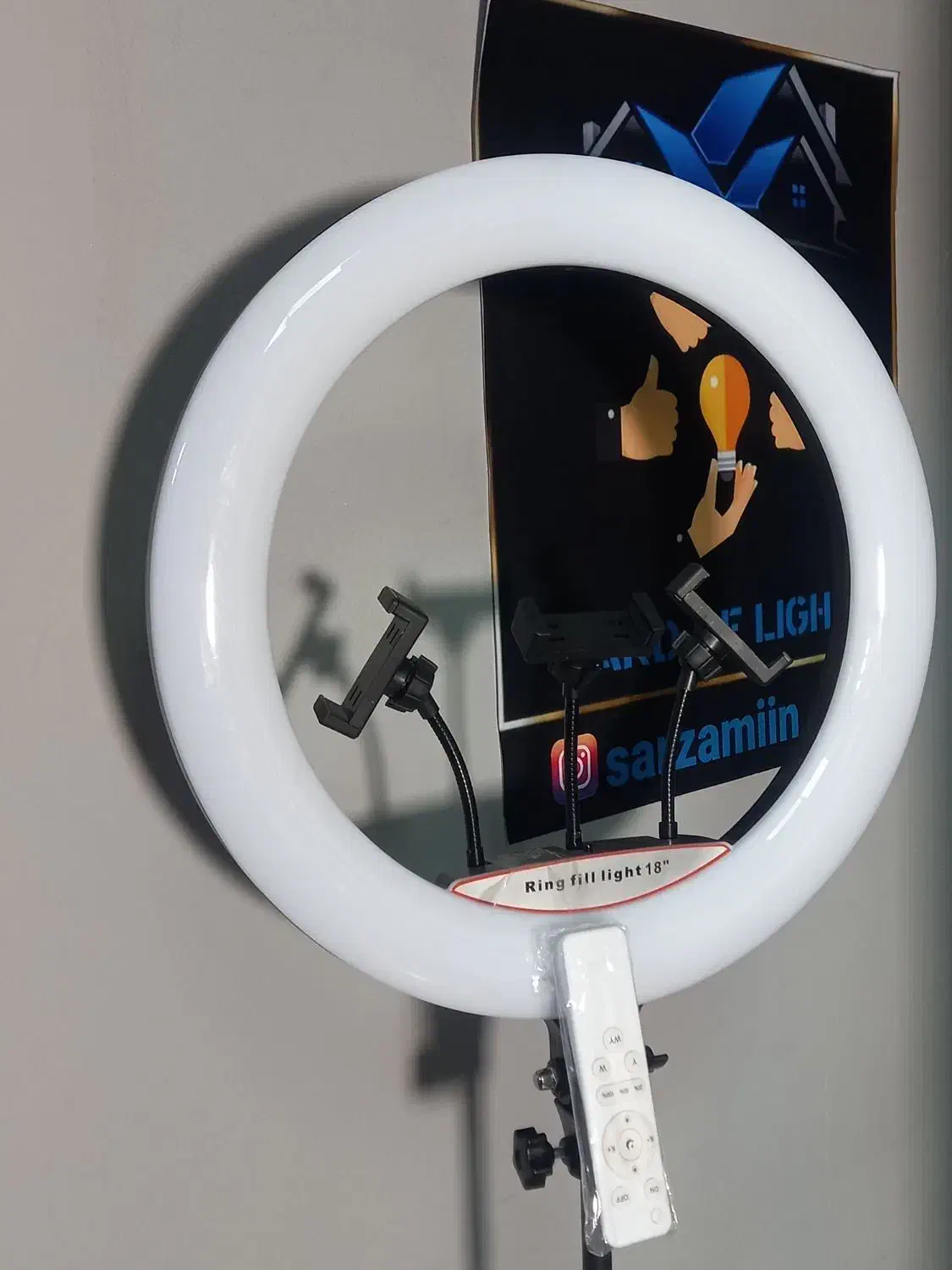 رینگ لایت 90وات حرفه ایی باپایه دومتری بلند|دوربین عکاسی و فیلمبرداری|تهران, فردوسی|دیوار