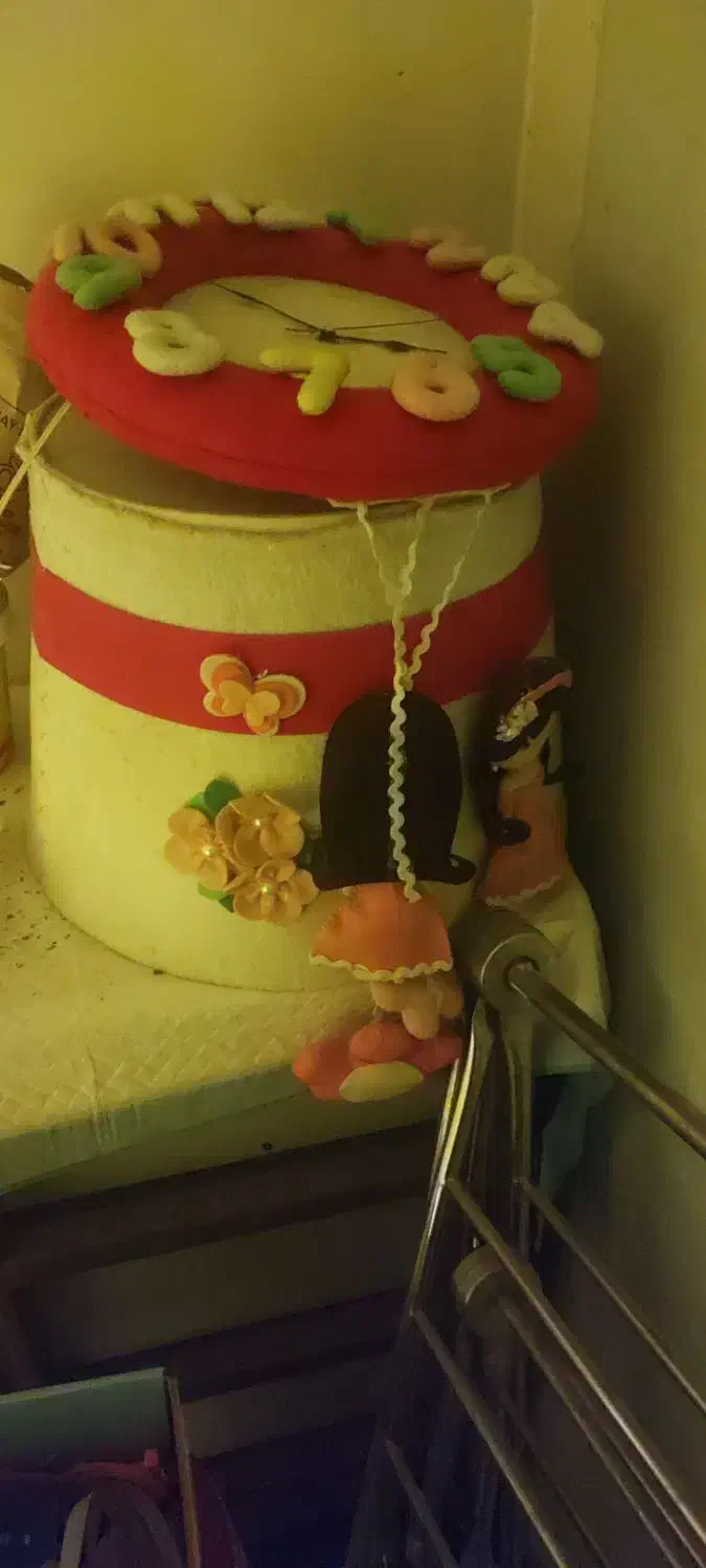 یک ساعت و لوستر اتاق بچه|اسباب و اثاث بچه|تهران, دروازه شمیران|دیوار