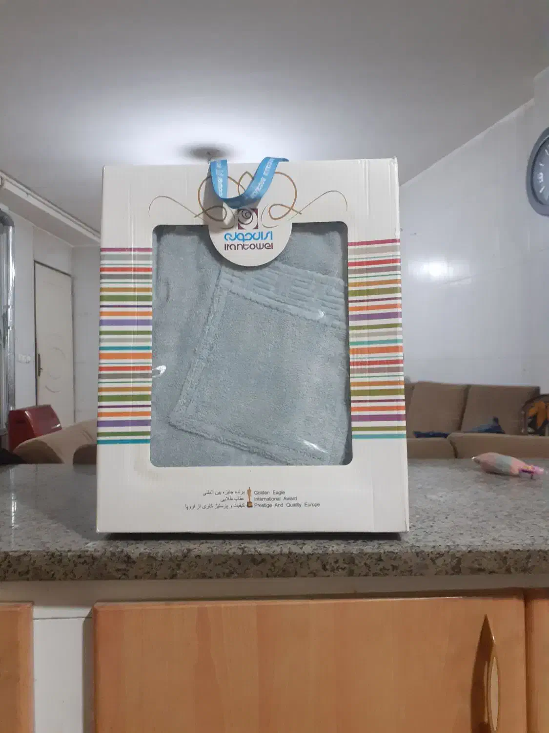 حوله تن پوش|لوازم حمام|شاهینشهر, خانه کارگر|دیوار