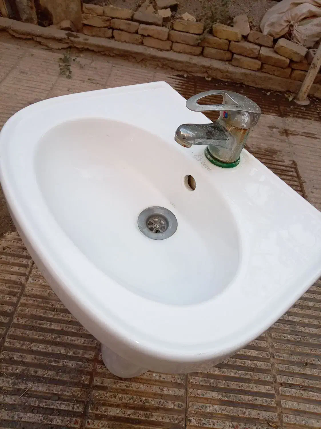 روشویی|لوازم سرویس بهداشتی|گرمسار, |دیوار