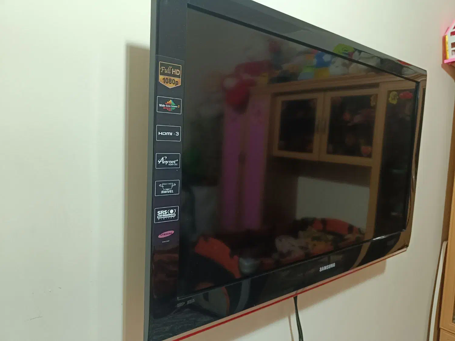 تلویزیون|تلویزیون و پروژکتور|شهریار, شهریار|دیوار