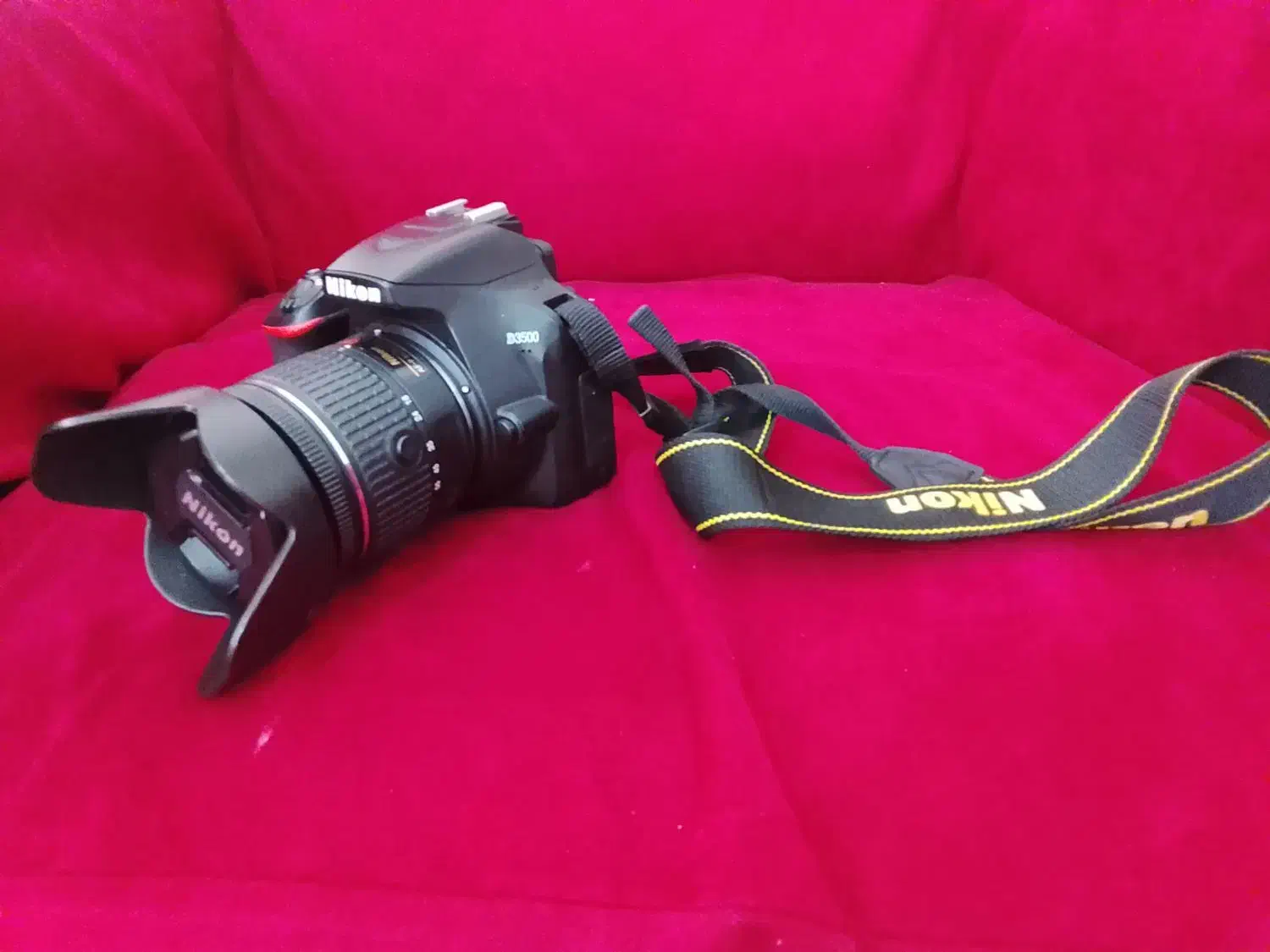 دوربین نیکون D3500|دوربین عکاسی و فیلم‌برداری|کرج, ساسانی (قلمستان)|دیوار