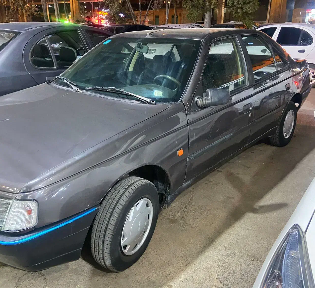 پژو روا|خودرو سواری و وانت|اصفهان, لیمجیر|دیوار