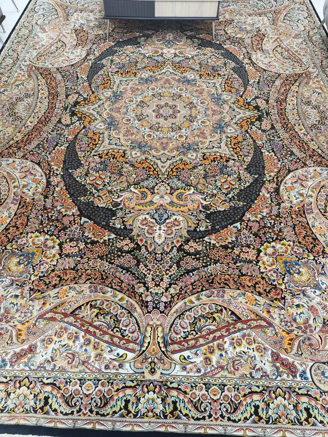 یک تخته فرش ۱۲ متری|فرش|رشت, شهرک پردیسان|دیوار