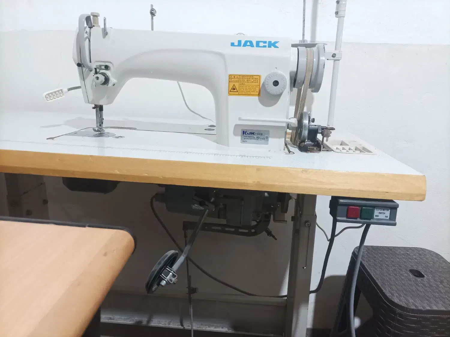 چرخ صنعتی خانگی|چرخ خیاطی و ریسندگی|قشم, |دیوار