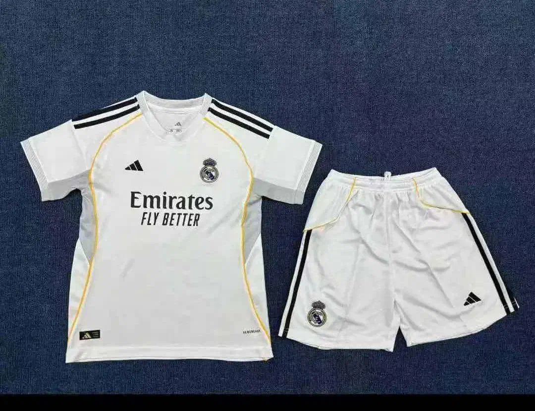 کیت ورزشی اورجینال سیب اسپرت|کفش و لباس بچه|زابل, |دیوار