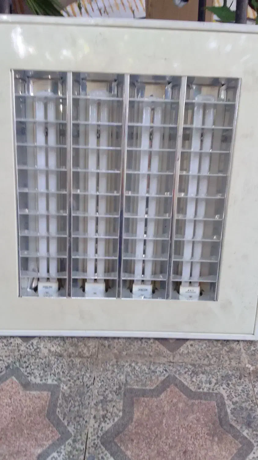 مهتابی سقفی ۶۰در۶۰|لامپ و چراغ|لاهیجان, کوی زمانی|دیوار