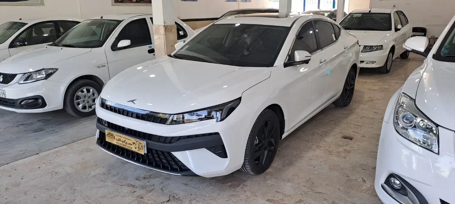 کی ام سی j7 اتومات ۴۰۳ کم کار|خودرو سواری و وانت|کرمانشاه, |دیوار